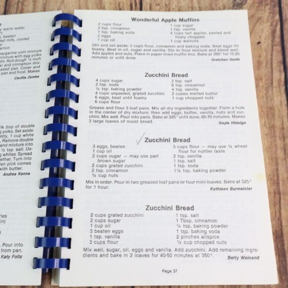 St. John and St. Catherine Church Cookbook Mt. Carroll IL Midwest Recipes - Picture 3 of 10